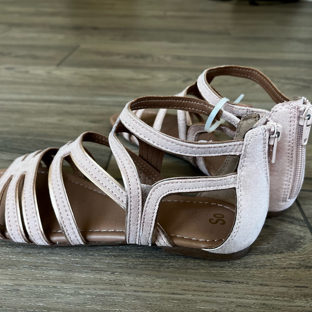 Women’s size 6 Blush Pink Strappy Sandals (NEW/never worn)